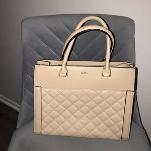 ALDO TOTE